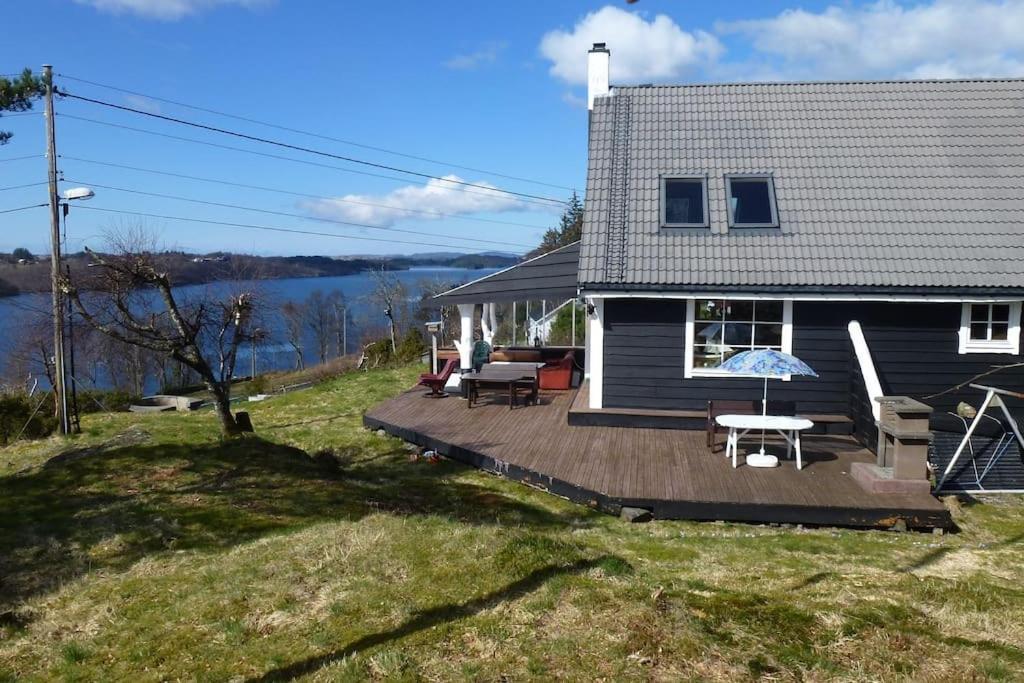Topfloor Apartment Separate Entranc Nice View Stord Fitjar Exterior photo